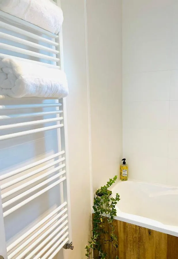 Residence Odaile #1 Otopeni Apartament